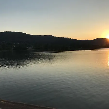 „sowa” Jezioro 250m, Gory Apartment